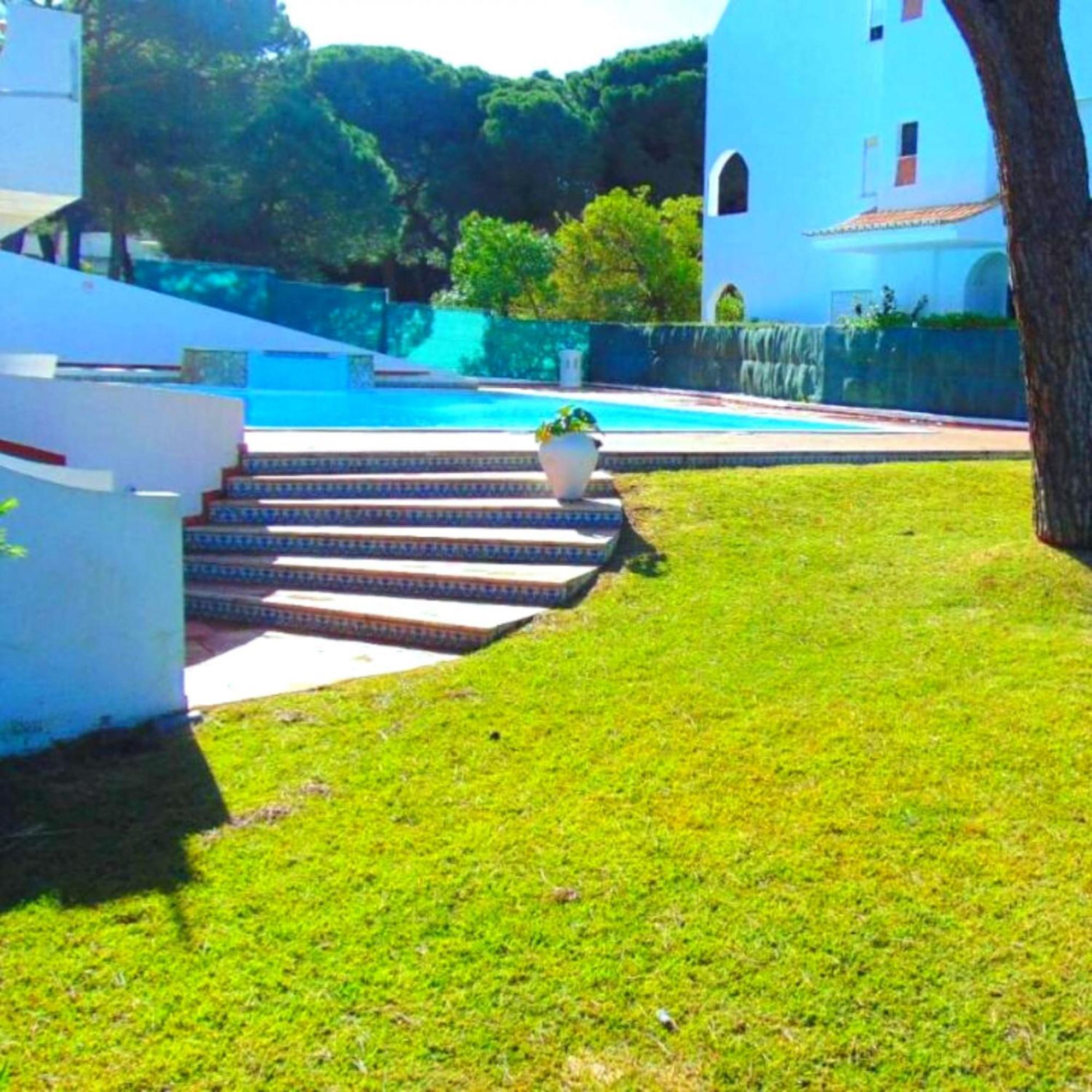 Casa Falesia T2 - Garden View - 5 Min From The Beach - Wifi Olhos de Agua  Buitenkant foto